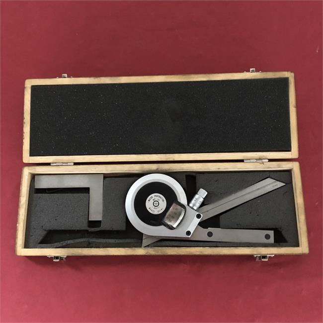 1  Winkelmesser Micro Protractor