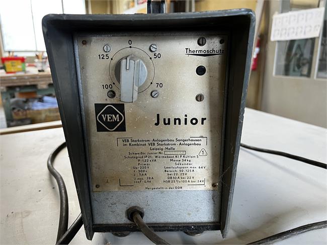 1  Elektro-Schweißgerät VEM Junior