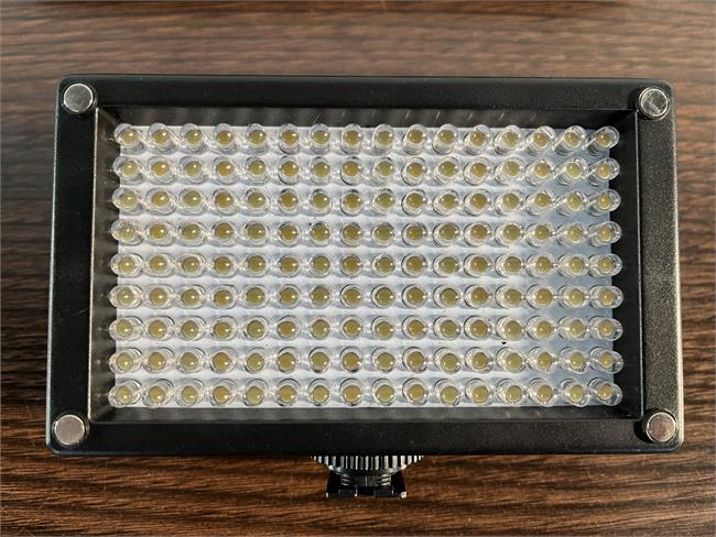 1  LED Videolicht Fotodiox 144AS